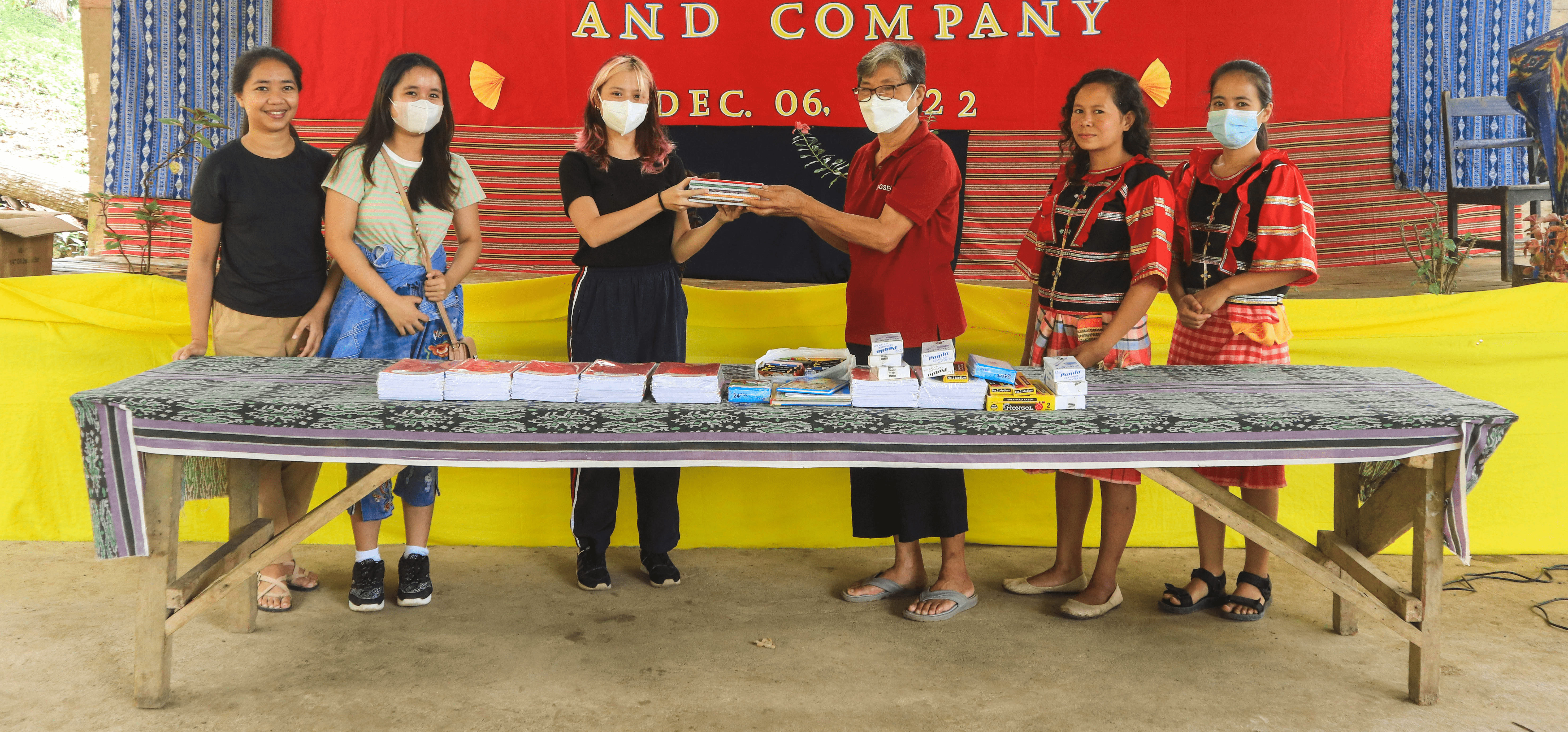 Read more about the article Gift-giving Activity Brings Joy and Support to Lumad Children